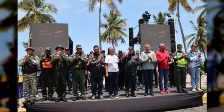 Diosdado Cabello anunció que este sábado los soldados van a las comunidades