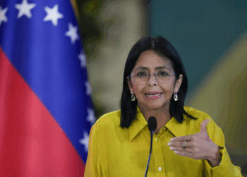 Delcy Rodríguez: «Venezuela es víctima de una campaña de guerra psicológica sin precedentes»