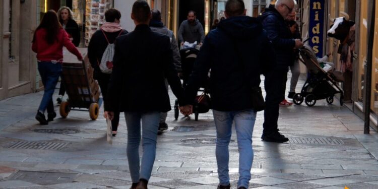 Estados Unidos registra su cifra más baja de relaciones sexuales, según un informe