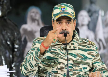 Maduro advierte que si Venezuela «fuera agredida, pasaría a la lucha armada»