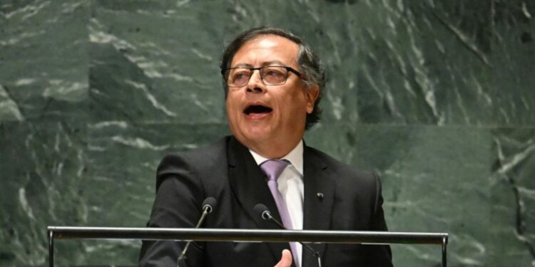 Petro asegura que la guerra contra las drogas busca dominar con violencia a América Latina