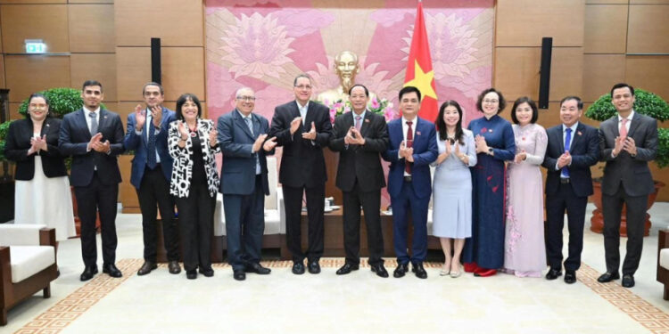AN participa en celebración del 80° Aniversario de la Independencia de Vietnam