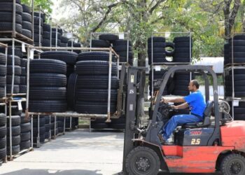 Gobierno invertirá US$ 30 millones para reactivar planta de cauchos en Carabobo