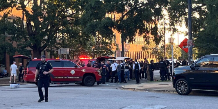 Al menos siete muertos y más de 40 heridos en tiroteos en Chicago