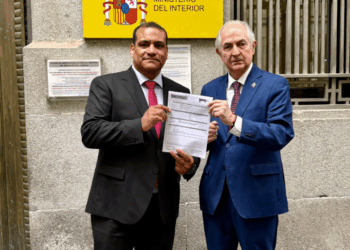 Opositores denuncian a Diosdado Cabello en España y piden protección al Gobierno