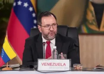 Cancillería venezolana anuncia cierre de embajadas en Noruega y Australia