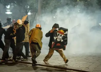 Protesta en Perú deja al menos un muerto y decenas de heridos