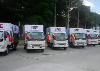 Gobierno anuncia incorporación de 100 camiones para fortalecer el Programa de Alimentación Escolar