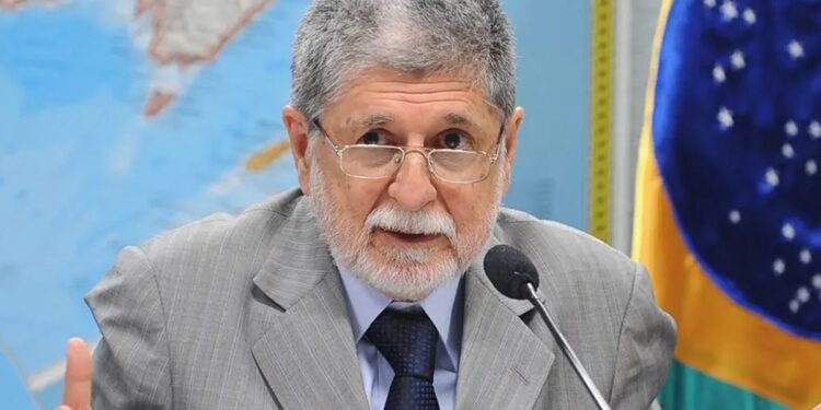 «No hay pruebas de que sean narcotraficantes»: Amorim cuestionó operación militar de EE .UU. en el Caribe