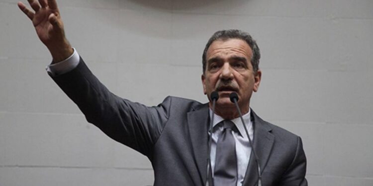 Muere a los 68 años el exdiputado opositor Luis Stefanelli