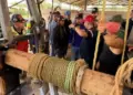 Siguen buscando a los 14 mineros atrapados en El Callao tras inundación
