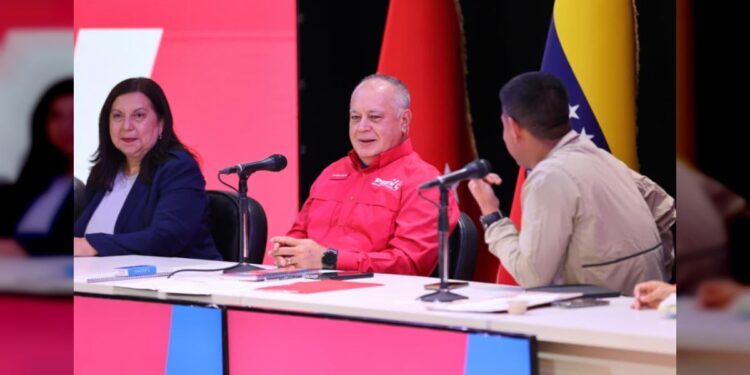 Cabello: La ultraderecha estimuló la migración y ahora dejan abandonados a los venezolanos en EEUU