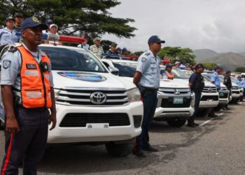 Ministro Diosdado Cabello dotó a Cuadrantes de Paz en Guarenas-Guatire