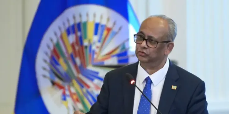 OEA dice estar «lista» para apoyar una «transición» en Venezuela