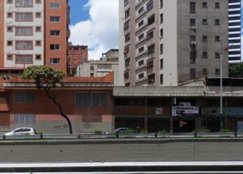 Precios inmobiliarios suben en algunas zonas de Venezuela por la migración
