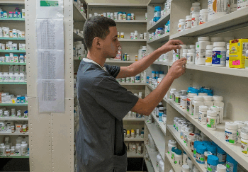 Cuatro estados concentran el crecimiento del sector farmacéutico en Venezuela, según Cavefar