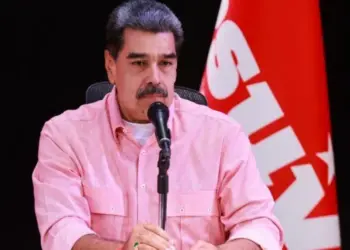 Maduro acusa a la oposición de “alimentar las amenazas” de USA