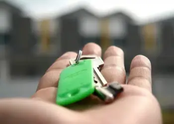 Venezuela avanza en la adopción de criptomonedas en el sector inmobiliario