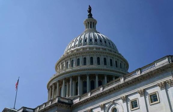 La Cámara Baja de EE.UU. aprueba forzar la publicación de los documentos de Epstein