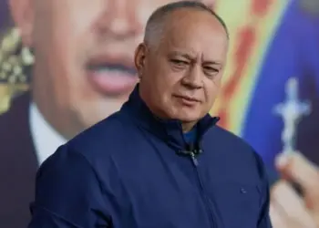 Cabello anuncia nueva «fase de organización» comunitaria para «defender la patria»
