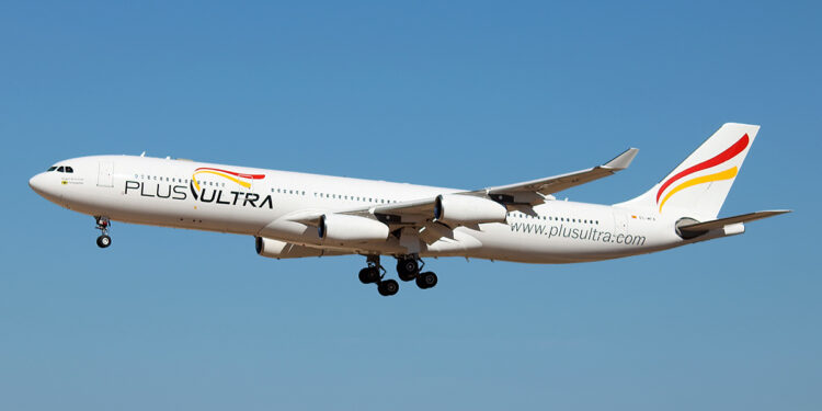 Plus Ultra estima en 2.400 los pasajeros afectados por suspensiones de vuelos a Venezuela