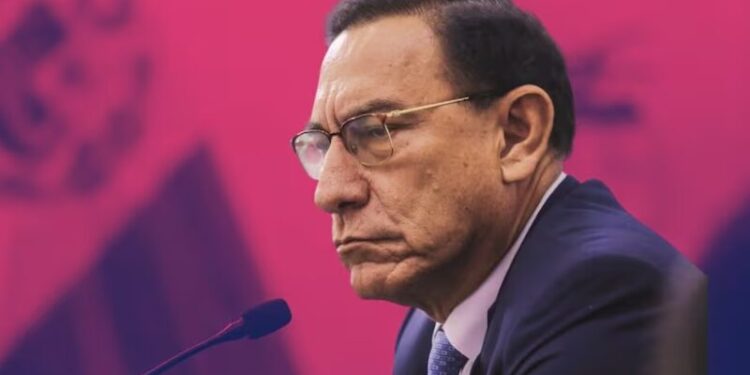 Expresidente peruano Martín Vizcarra es condenado a 14 años de cárcel