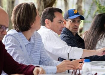 «Democracia no se construye con muros»: Unión y Cambio rechaza eliminación del TPS