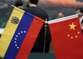 Anuncian la apertura de nueva ruta marítima entre Venezuela y China