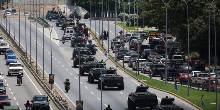 Venezuela lleva tres meses de despliegues militares en respuesta a «la amenaza» de EEUU