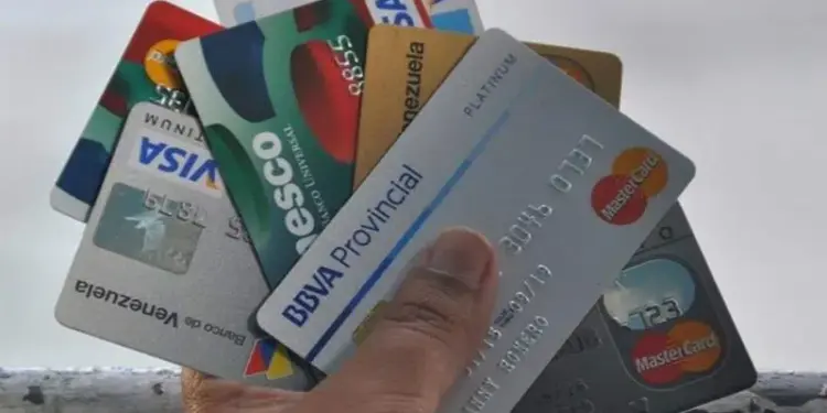 Cartera de créditos de la banca venezolana creció 516% en un año