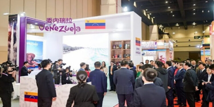 Venezuela busca acuerdo arancelario «cero» con China para 400 productos venezolanos