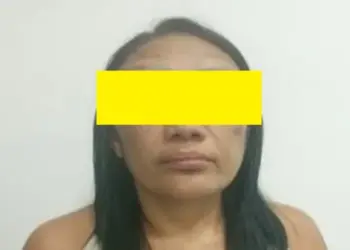 Detienen a una mujer en Caracas por intentar asesinar a su hijo a puñaladas