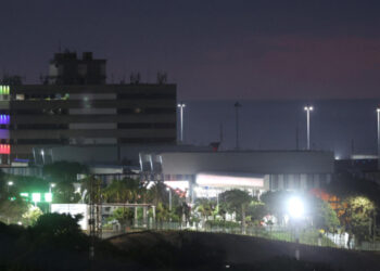 Al menos 1.500 afectados en Colombia por la alerta de EEUU en la zona aérea de Venezuela