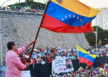 Maduro convoca movilización «permanente» frente a ejercicios de EEUU en Trinidad y Tobago