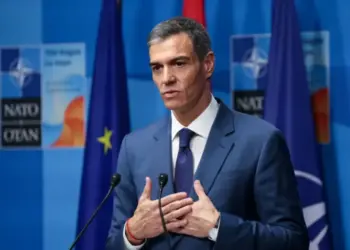 Pedro Sánchez pide diálogo USA-Venezuela ante nueva cancelación de vuelos