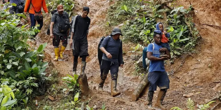 Necoclí se convierte en testigo de la obligada migración invertida desde Estados Unidos