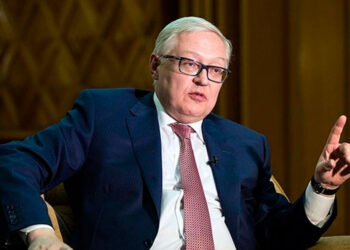 «Rusia está «codo con codo» con Venezuela en su conflicto con EEUU: dice viceministro