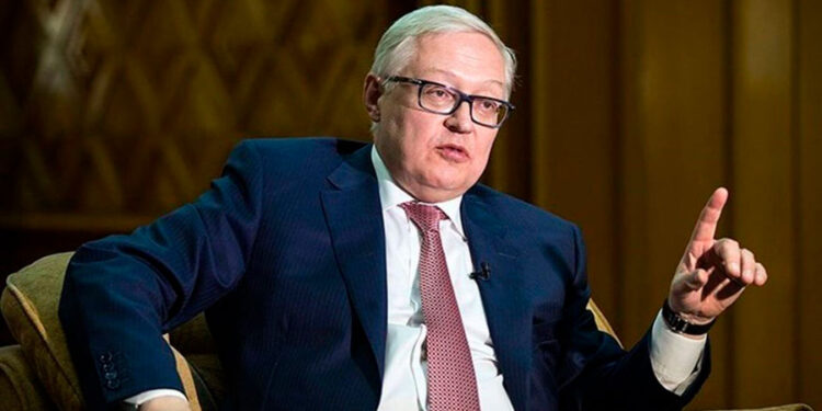 «Rusia está «codo con codo» con Venezuela en su conflicto con EEUU: dice viceministro