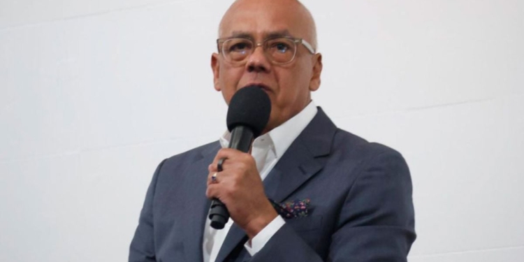 Jorge Rodríguez niega envío de criminales y enfermos mentales a EEUU