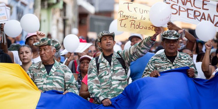 El chavismo se moviliza para rechazar la confiscación de buque petrolero