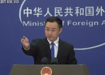 China afirma que actúa “con todas las partes” para evitar una escalada en Venezuela