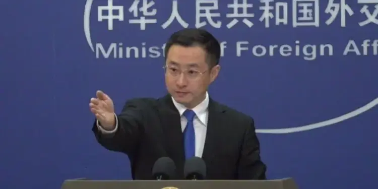 China afirma que actúa “con todas las partes” para evitar una escalada en Venezuela