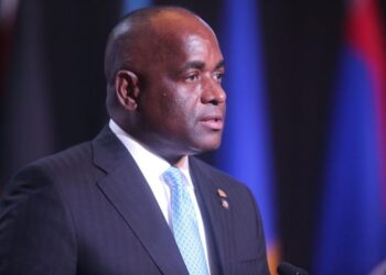 Dominica está dispuesta a mediar entre EE.UU. y Venezuela para asegurar la paz en el Caribe