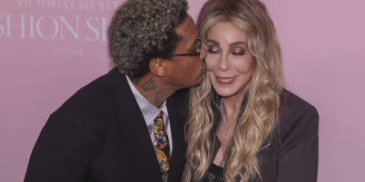 Cher se casará por su novio «A.E.», 40 años menor que ella