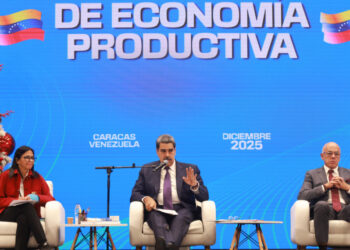 Venezuela prevé que su PIB crezca un 9 % en 2025 pese a la agresión económica