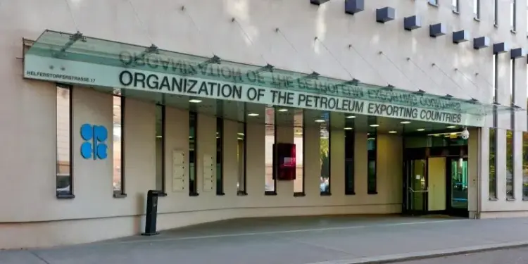 Opep mantiene sus estimaciones de demanda y proyecta un consumo récord para 2026