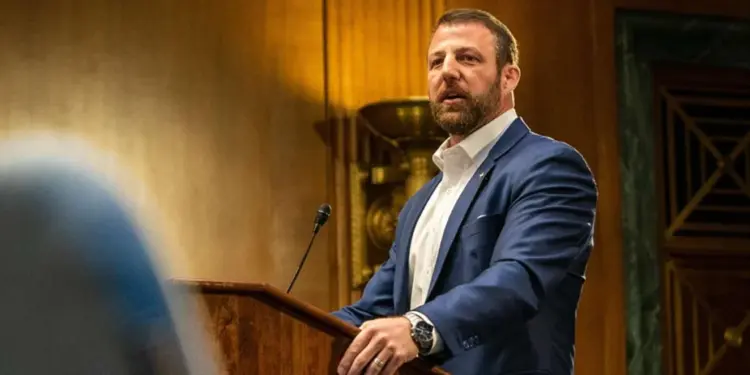 Senador republicano afirma que EE. UU. «no tiene planes de enviar tropas a Venezuela»