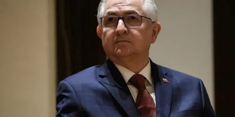 Antonio Ledezma admite que es posible que María Corina Machado no logre viajar a Oslo