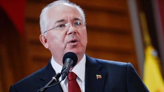 Rafael Ramírez pone en duda la viabilidad del nuevo esquema de exportación petrolera a EEUU