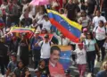 Maestros chavistas marchan por la libertad de Maduro y en respaldo a Delcy Rodríguez